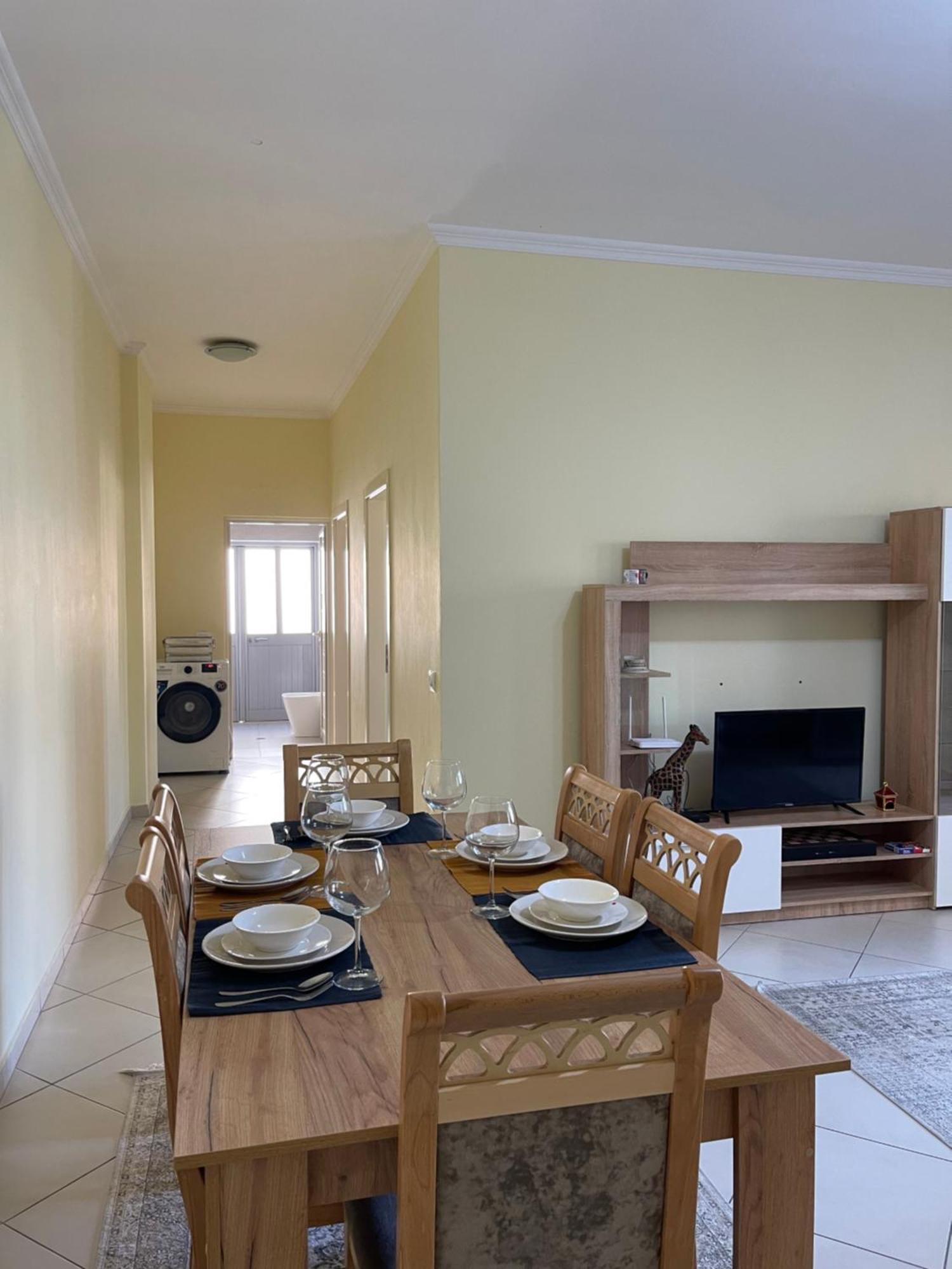 New Baazar Terrace Apartment تيرانا المظهر الخارجي الصورة