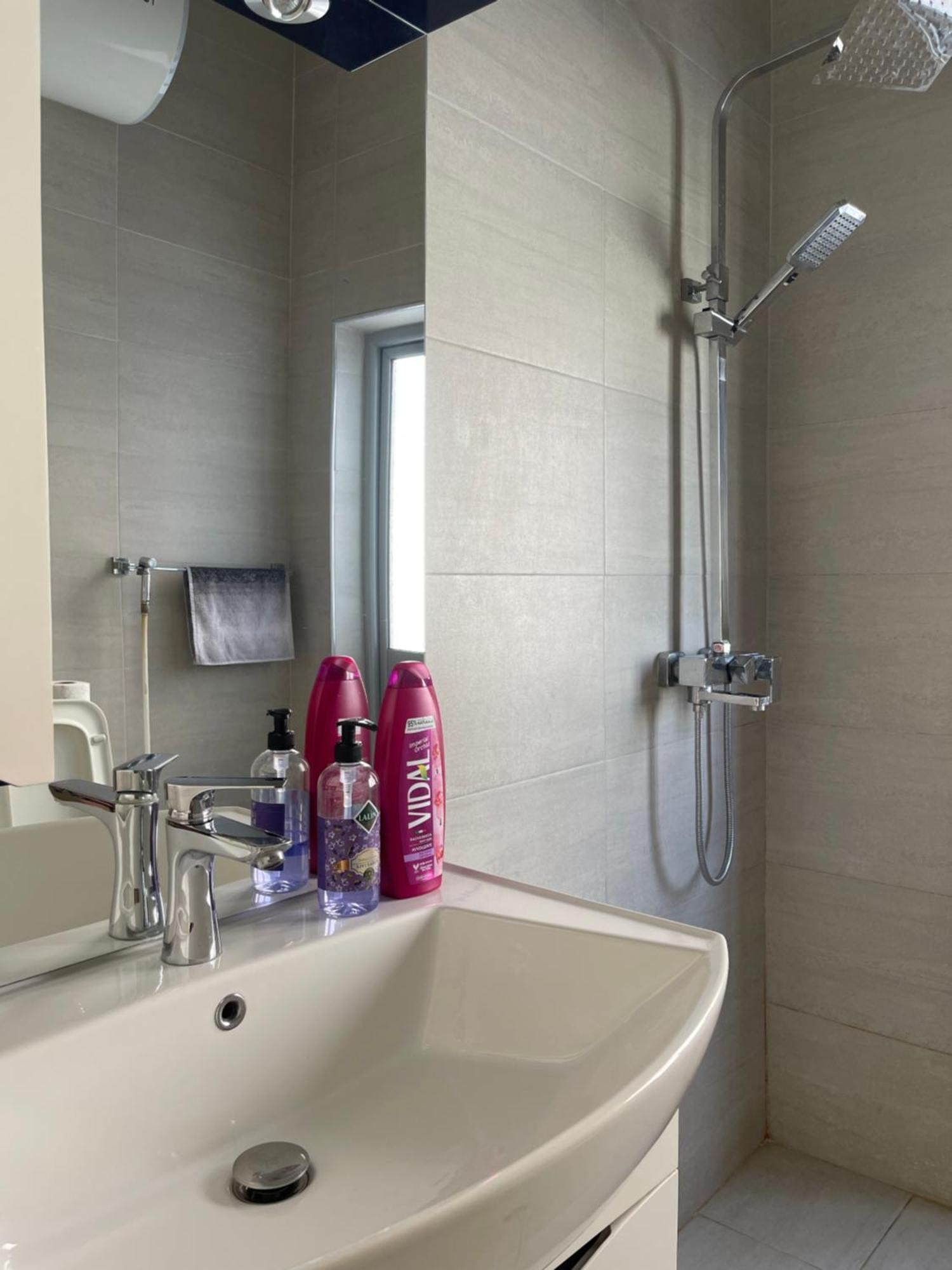 New Baazar Terrace Apartment تيرانا المظهر الخارجي الصورة