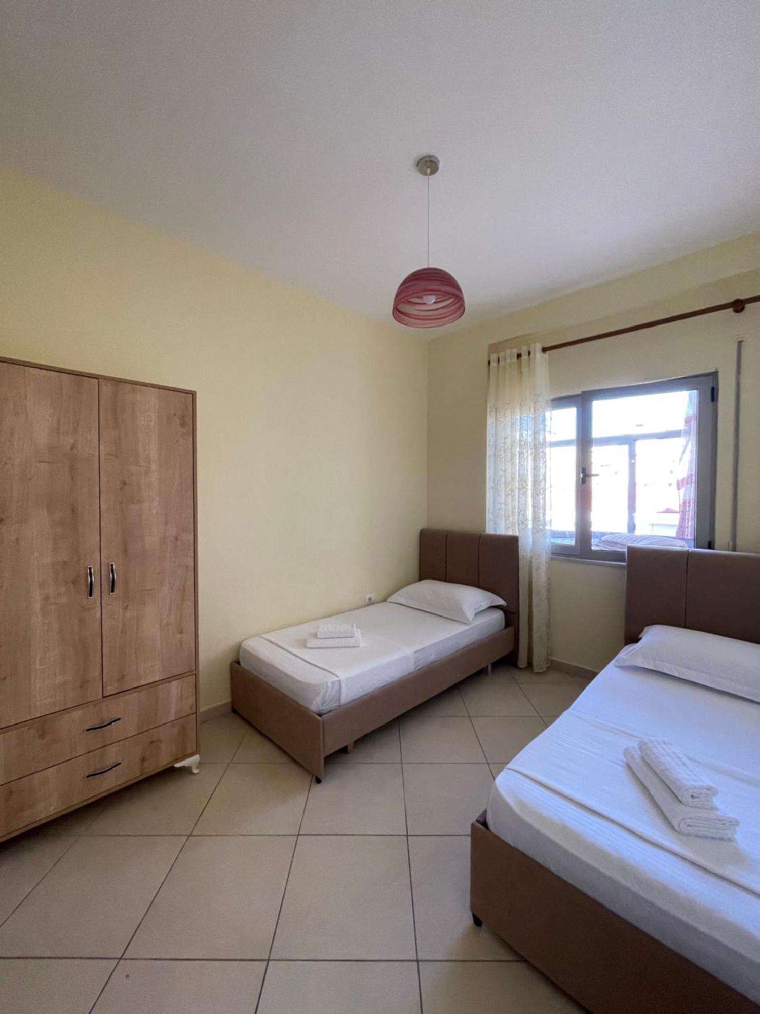 New Baazar Terrace Apartment تيرانا المظهر الخارجي الصورة