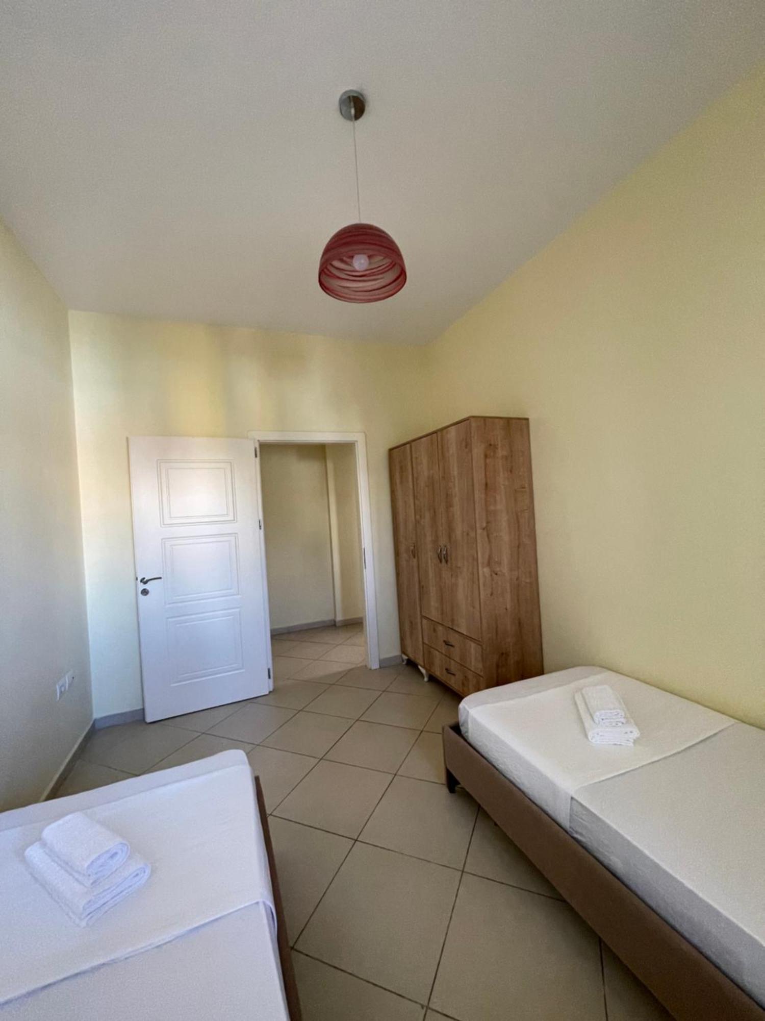 New Baazar Terrace Apartment تيرانا المظهر الخارجي الصورة