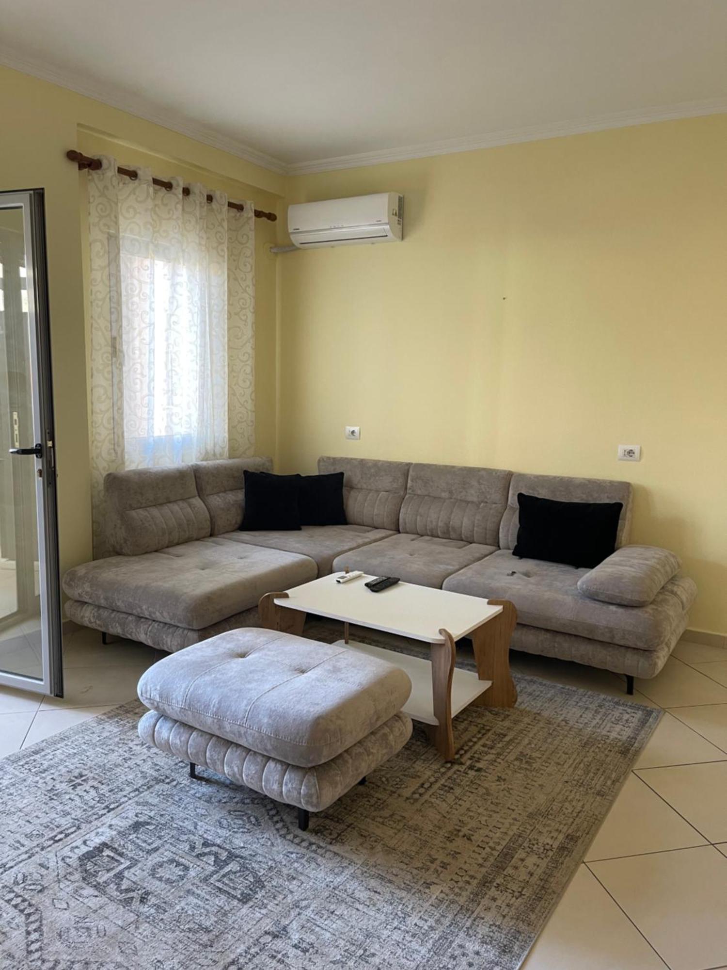 New Baazar Terrace Apartment تيرانا المظهر الخارجي الصورة